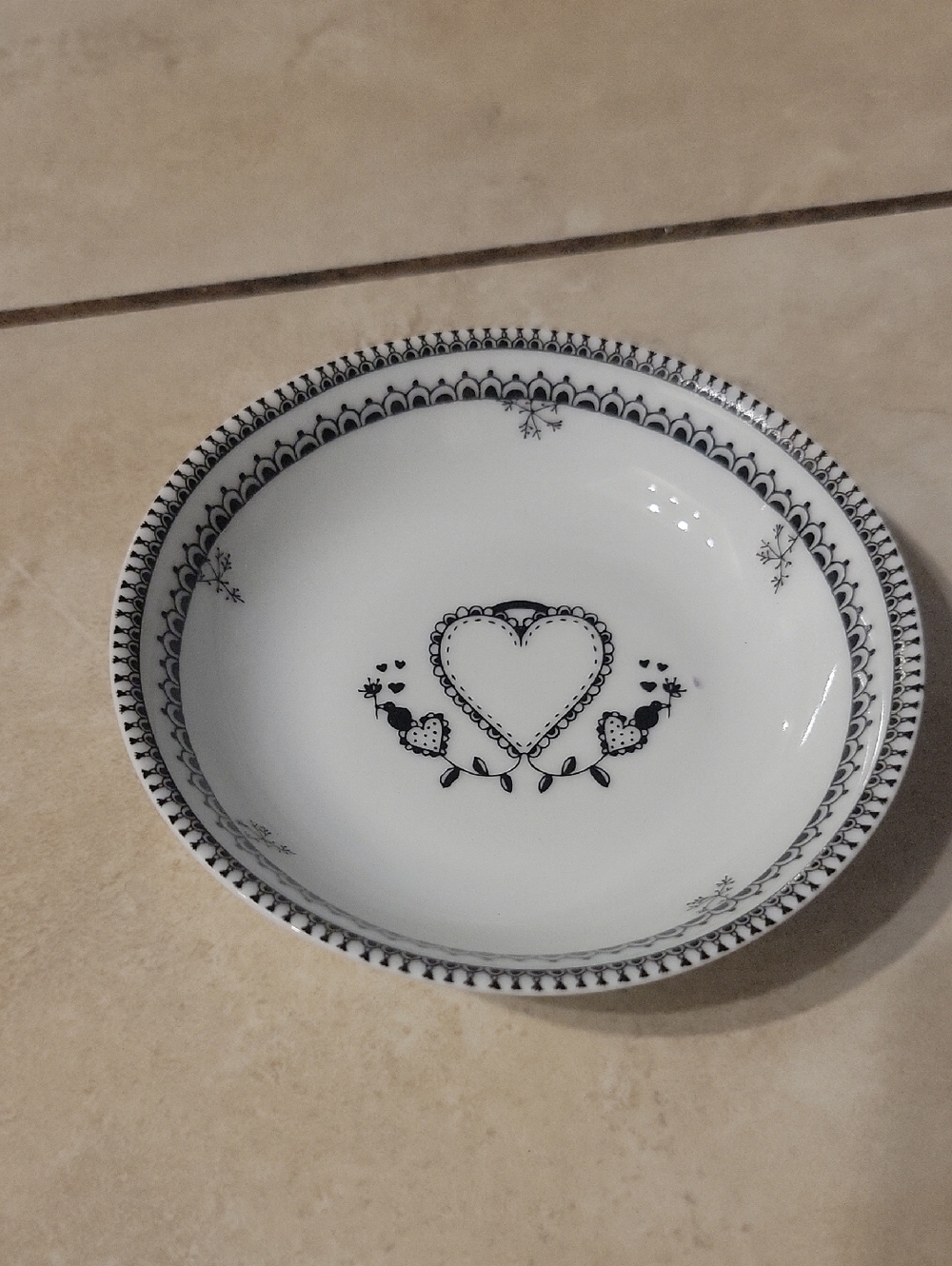 NWT Miss Blackbirdy Tea Tip 4in Bowls Set Of 8